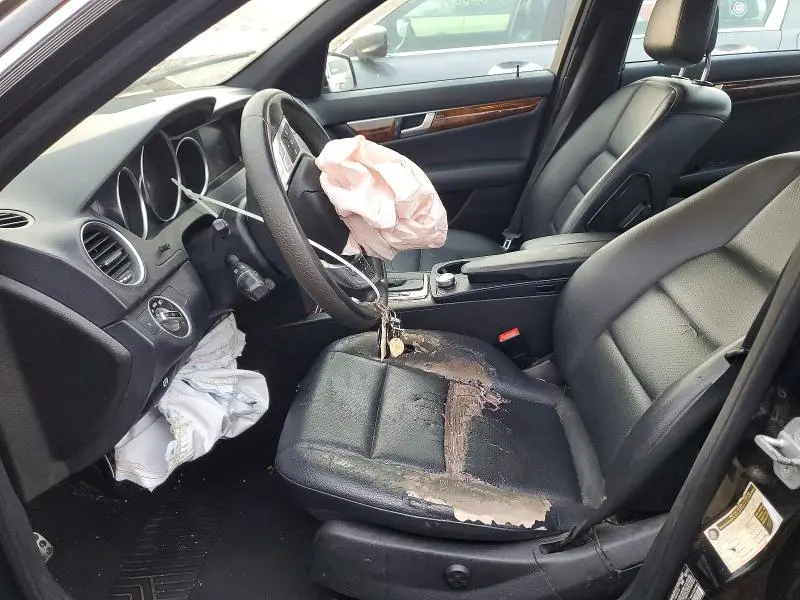 2012 MERCEDES-BENZ C 300 4MATIC  