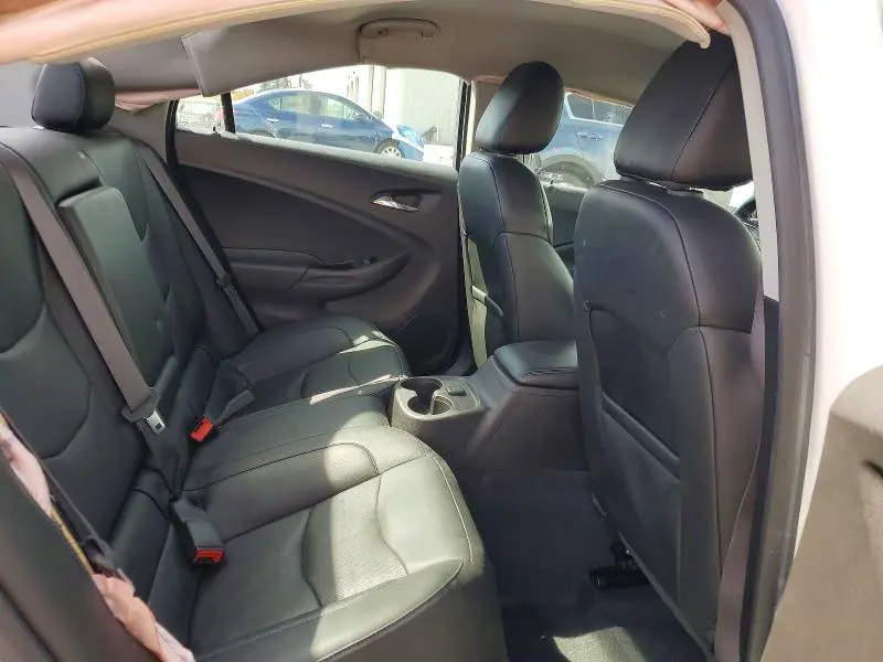 2017 CHEVROLET VOLT LT  