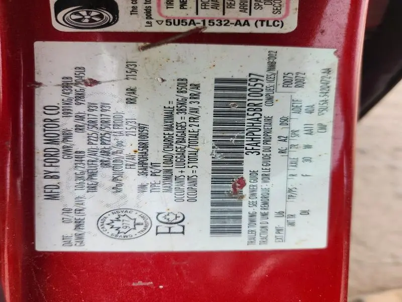 2011 FORD FUSION SE  