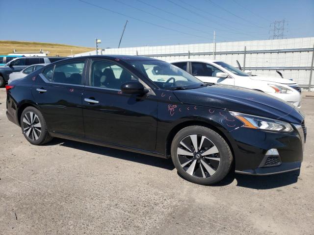 2021 NISSAN ALTIMA SV