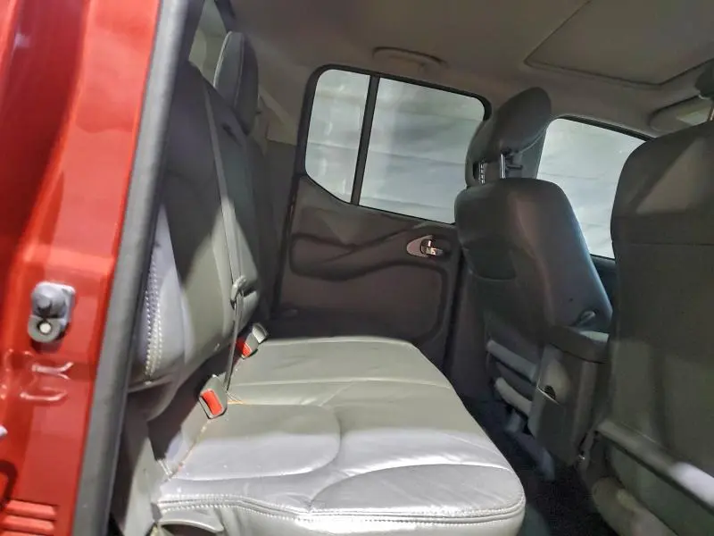 2019 NISSAN FRONTIER S  