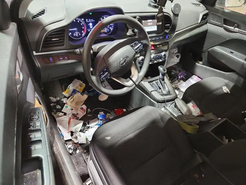 2020 HYUN ELANTRA SE   