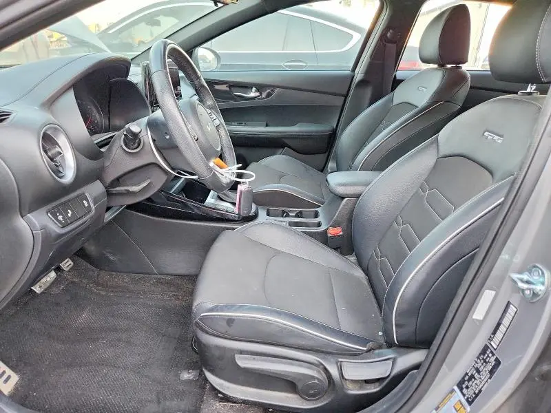 2023 KIA FORTE GT LINE  