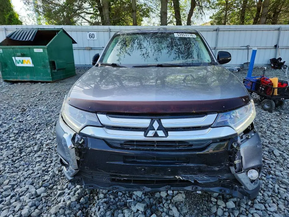 2017 MITSUBISHI OUTLANDER SE  