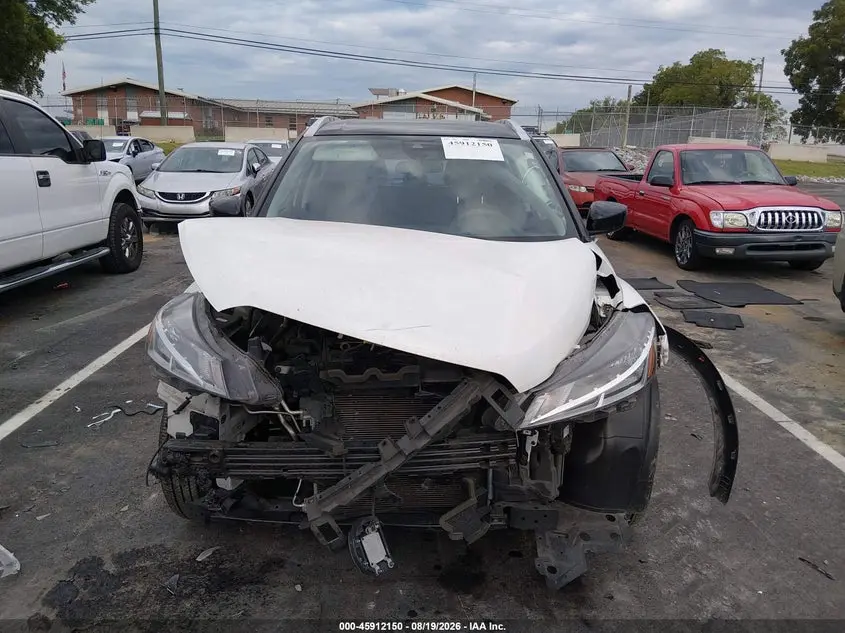 2023 NISSAN KICKS SV XTRONIC CVT