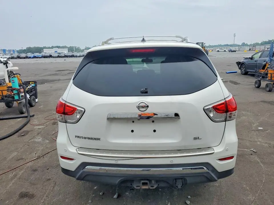 2013 NISSAN PATHFINDER S  