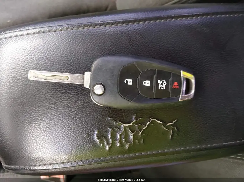 2016 CHEVROLET CRUZE LT AUTO