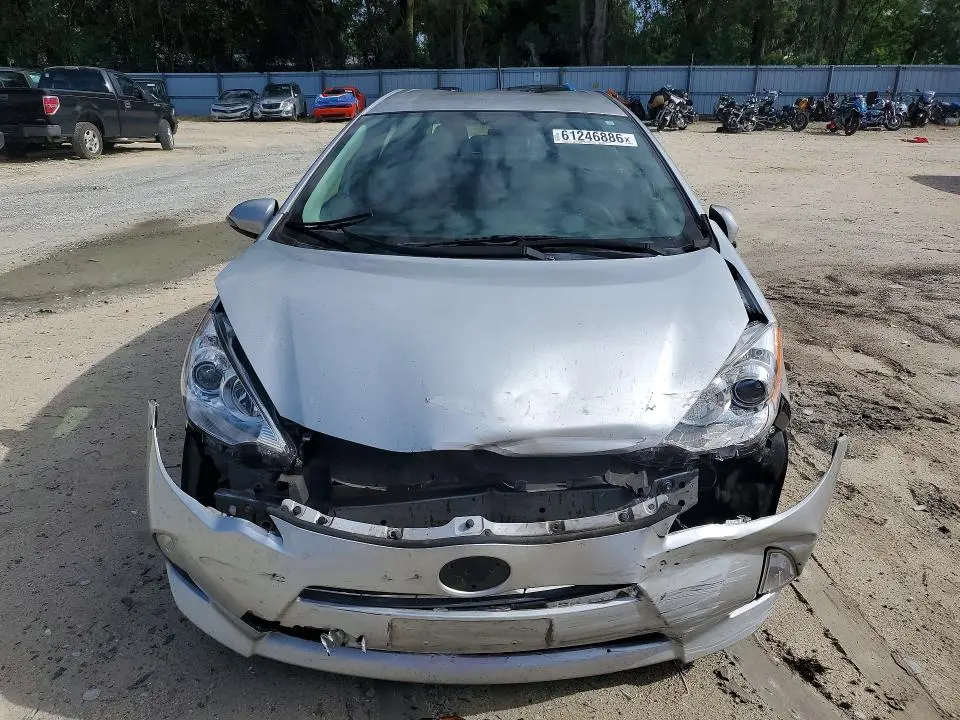 2013 TOYOTA PRIUS C TWO  