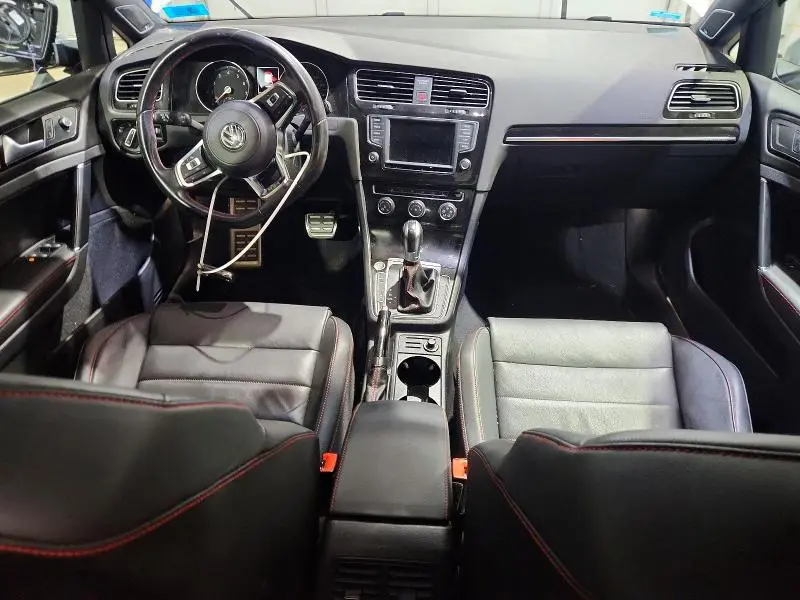 2017 VOLKSWAGEN GTI S/SE  