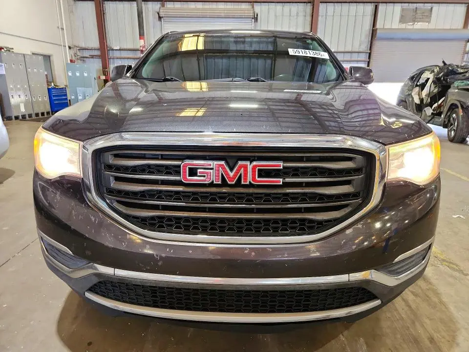 2017 GMC ACADIA SLE  