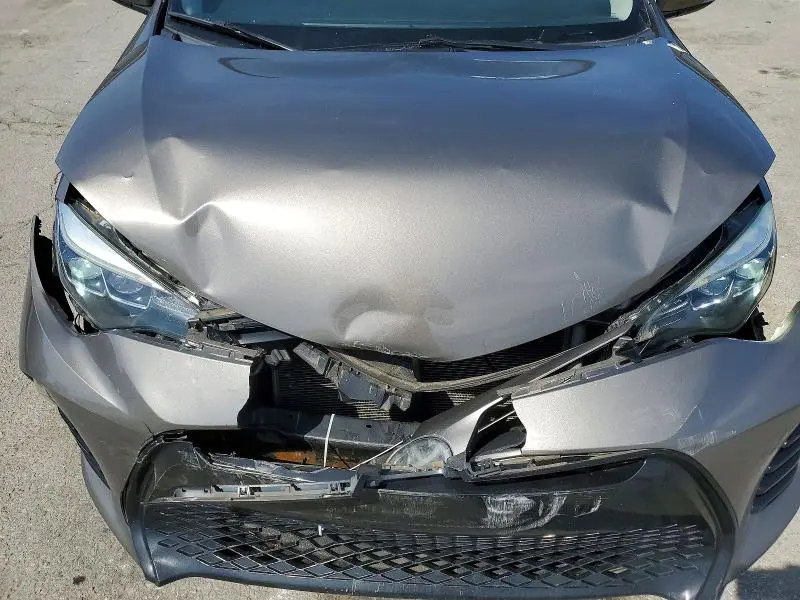 2018 TOYOTA COROLLA XSE  