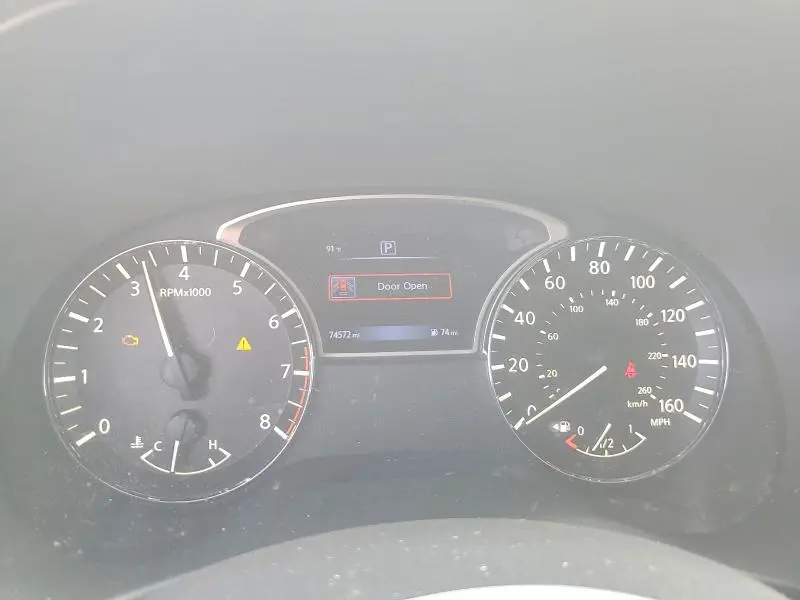 2017 NISSAN PATHFINDER SV  