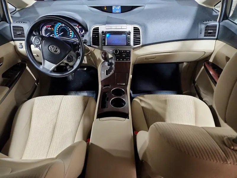 2014 TOYOTA VENZA LE  