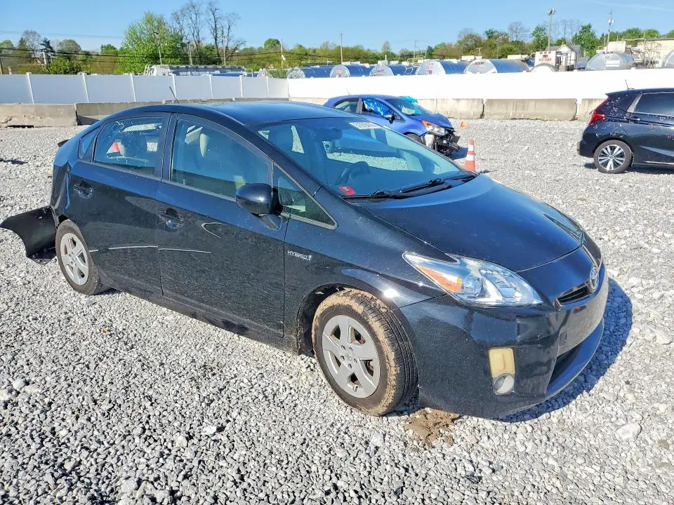 2011 TOYOTA PRIUS TWO  