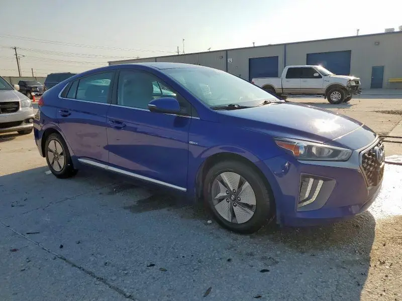 2020 HYUNDAI IONIQ SE  