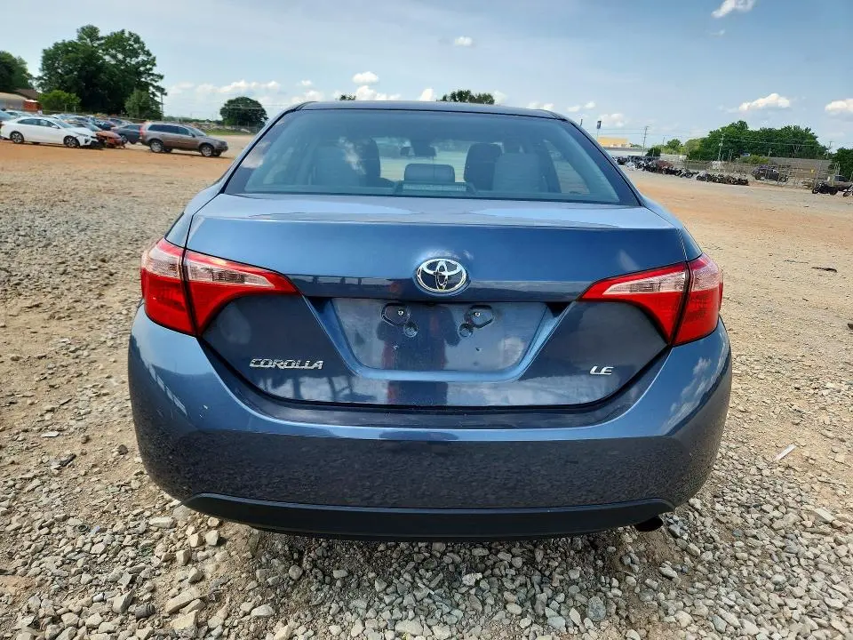 2018 TOYOTA COROLLA LE  