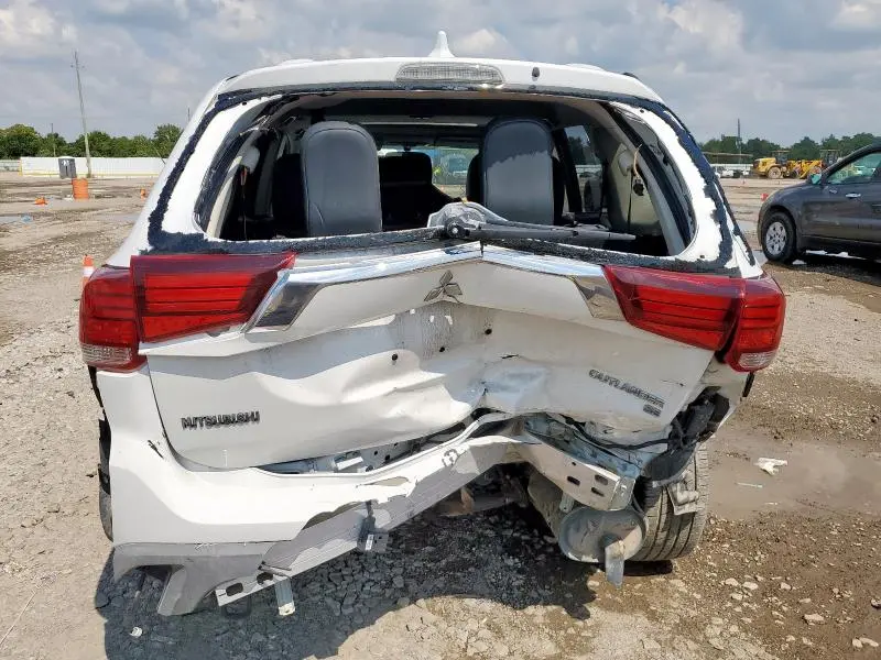 2019 MITSUBISHI OUTLANDER SE  