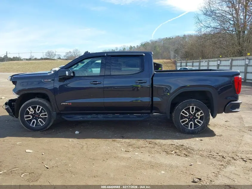 2023 GMC SIERRA 1500 4WD  SHORT BOX AT4
