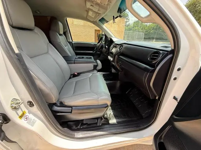 2016 TOYOTA TUNDRA SR  
