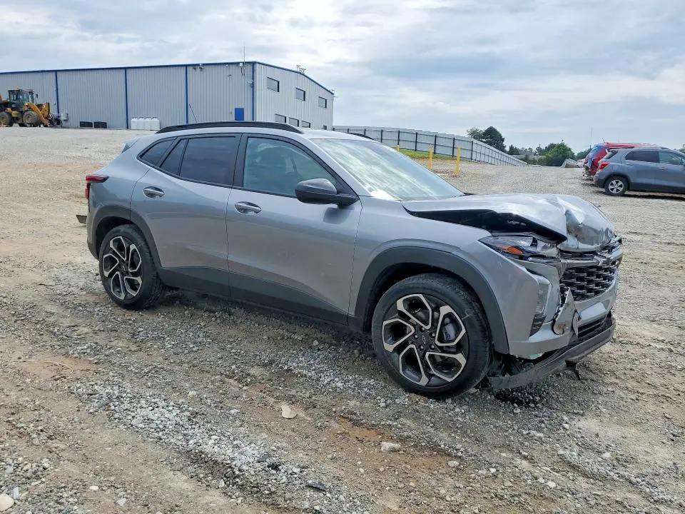 2025 CHEVROLET TRAX 2RS  