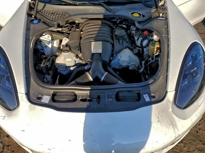 2015 PORSCHE PANAMERA 2  