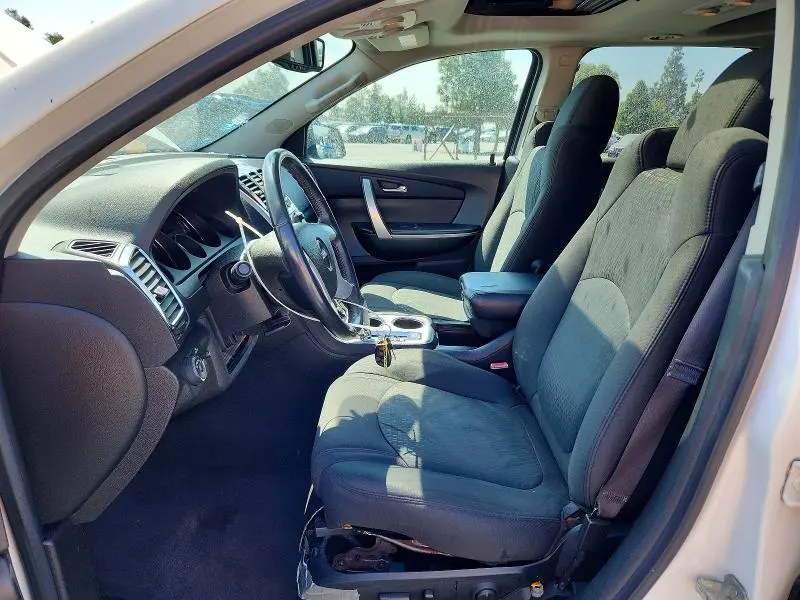 2012 GMC ACADIA SLE  