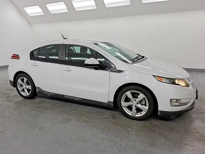 2014 CHEVROLET VOLT- R & D- PRI FLEET- CLN TITLE