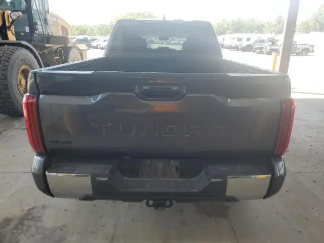 2023 TOYOTA TUNDRA CREWMAX SR5  
