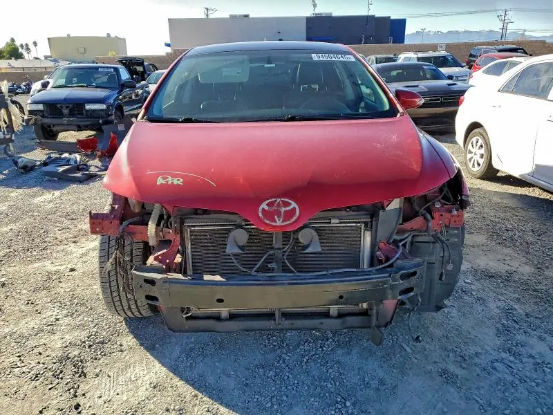 2013 TOYOTA VENZA LE  