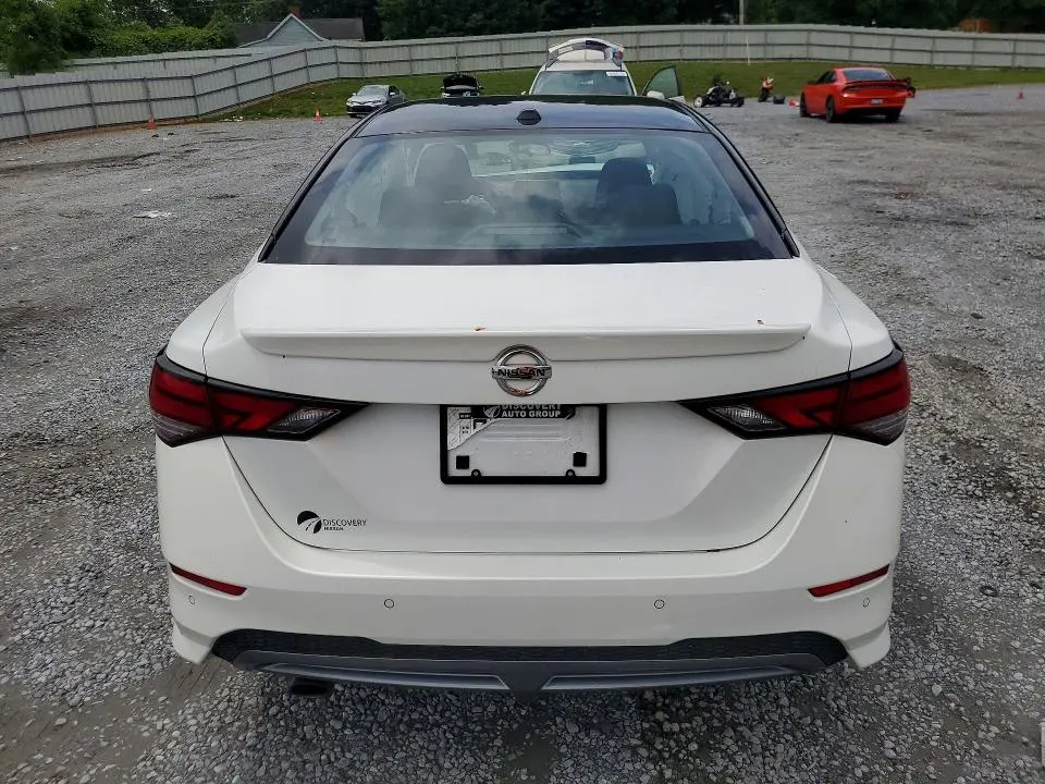 2020 NISSAN SENTRA SR  
