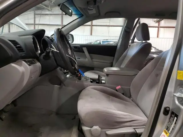 2010 TOYOTA HIGHLANDER   