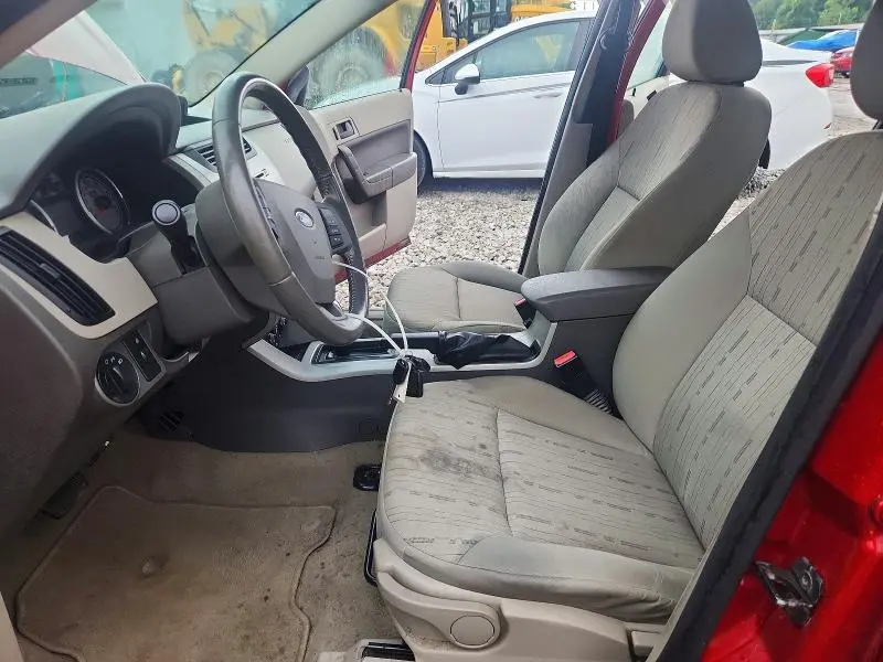 2011 FORD FOCUS SE  