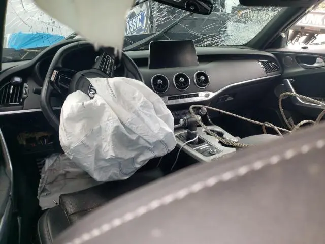 2021 KIA STINGER GT1  