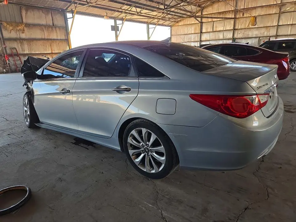 2011 HYUNDAI SONATA SE  