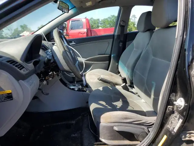 2013 HYUNDAI ACCENT GLS  