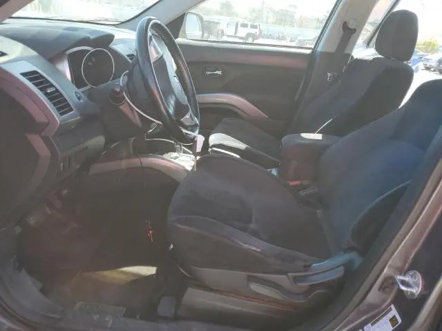 2010 MITSUBISHI OUTLANDER ES  