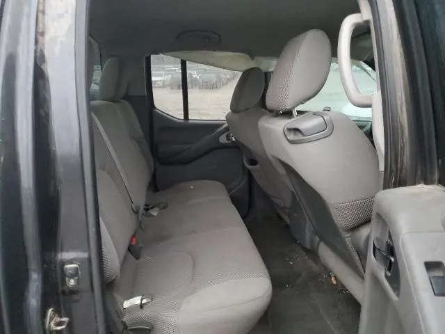 2010 NISSAN FRONTIER CREW CAB SE  