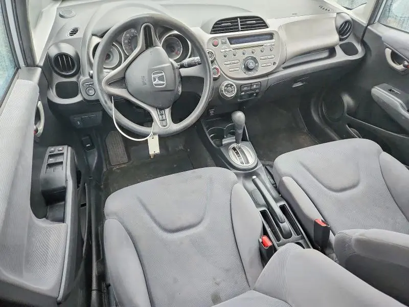 2011 HONDA FIT   