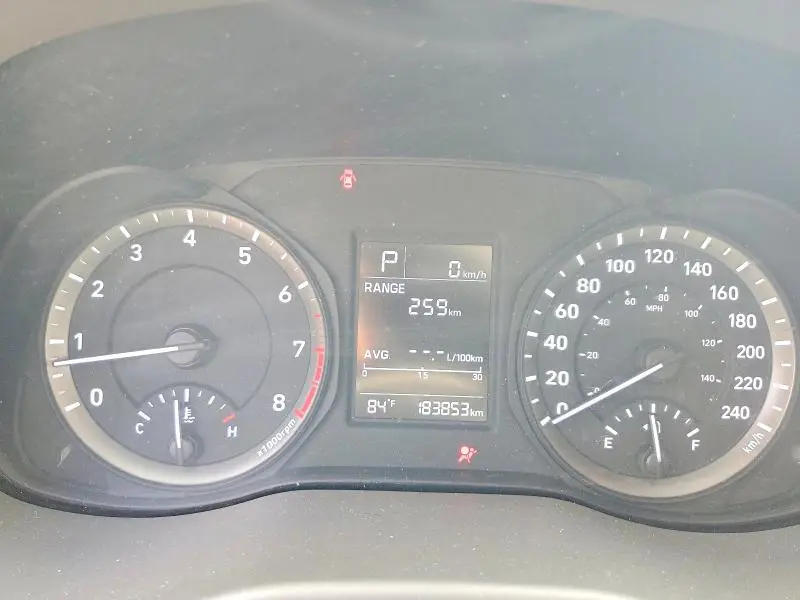 2018 HYUNDAI KONA SE  