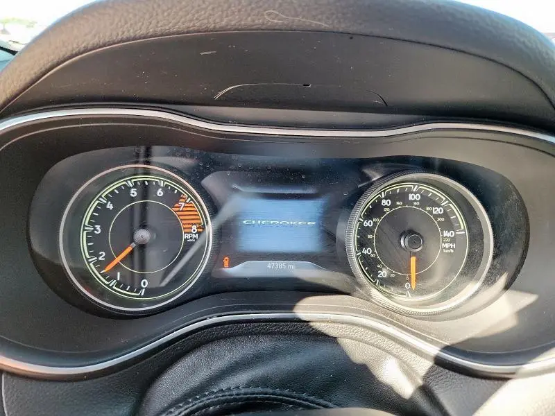 2021 JEEP CHEROKEE LATITUDE LUX  