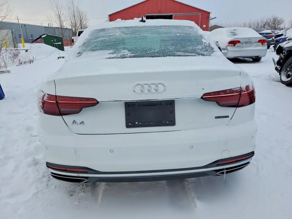 2024 AUDI A4 KOMFORT 45  