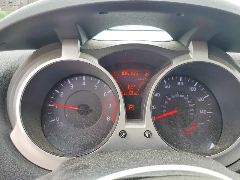 2013 NISSAN JUKE S  