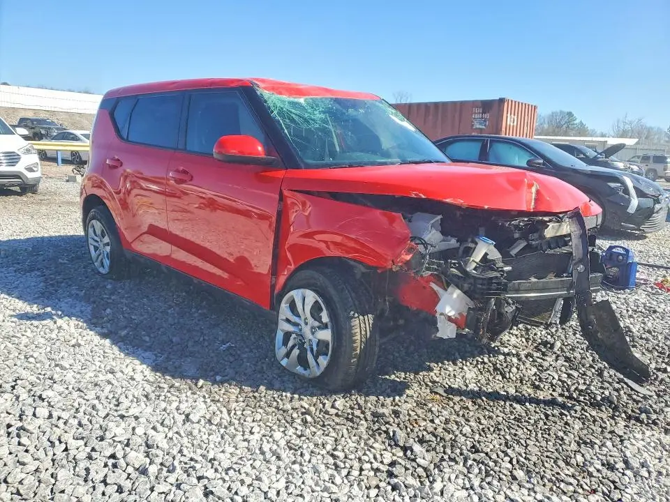 2024 KIA SOUL LX  