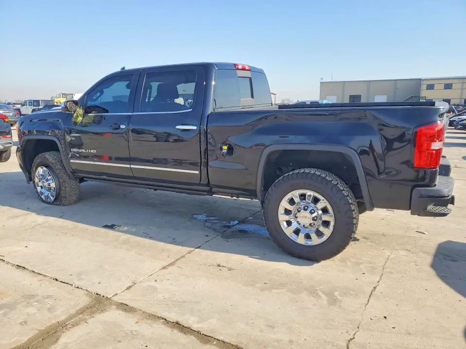 2019 GMC SIERRA K2500 DENALI  