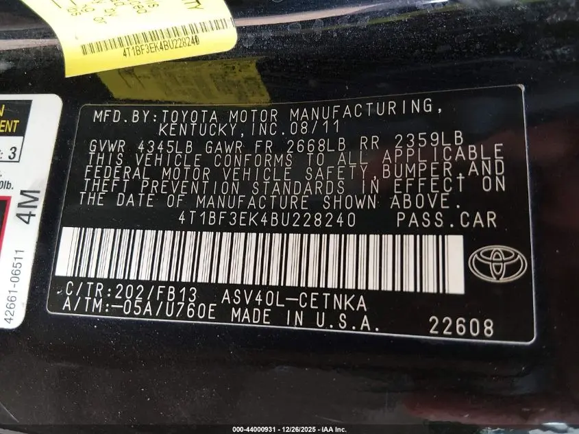 2011 TOYOTA CAMRY LE