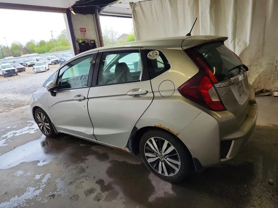 2015 HONDA FIT EX  