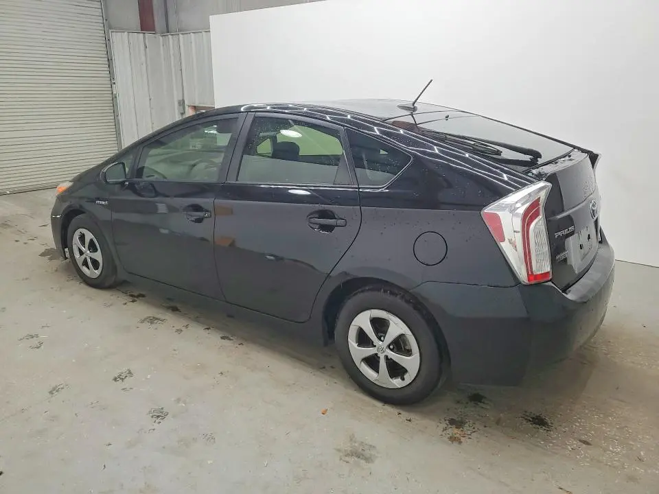 2015 TOYOTA PRIUS FOUR  