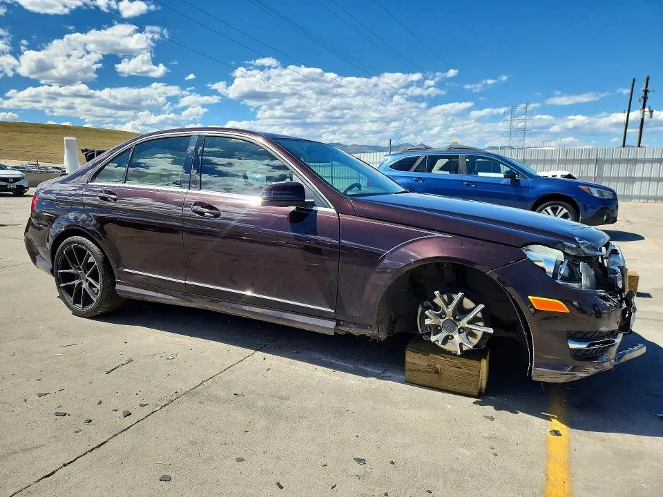 2012 MERCEDES-BENZ C 300 4MATIC  