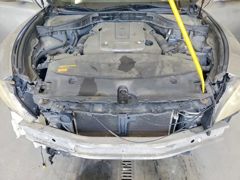 2011 INFINITI M37 X  