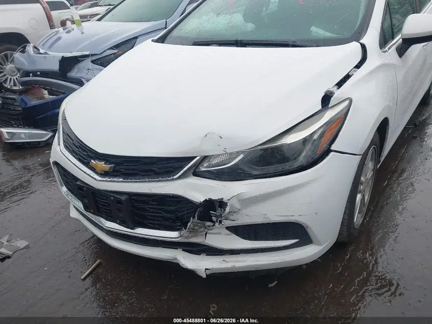 2017 CHEVROLET CRUZE LT AUTO